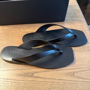 *NEW* A.Emery KintoLeather Sandal. Size 36